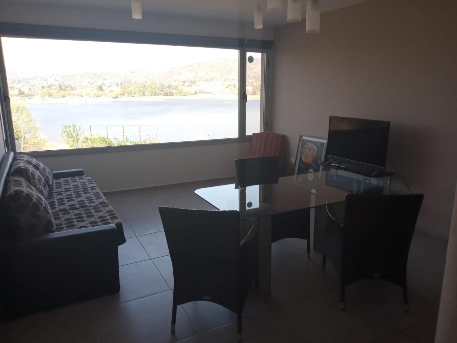 Lacasonavistalago * Villa Carlos Paz